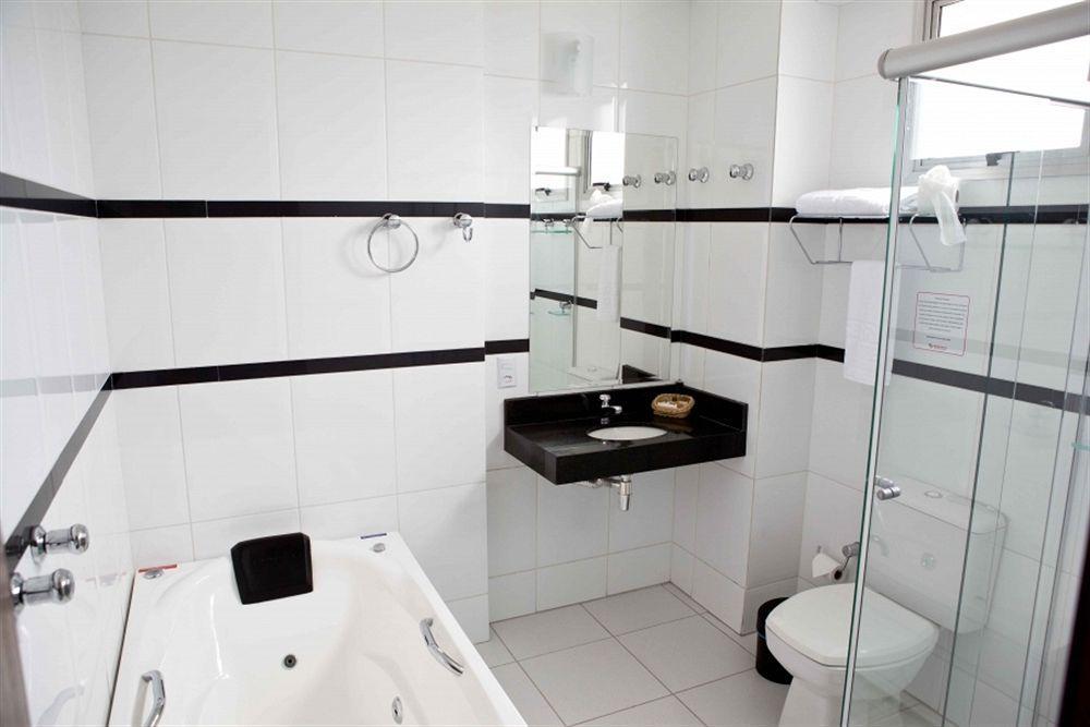 Serras Hotel Cuiabá Extérieur photo