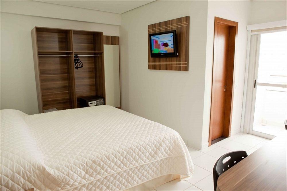 Serras Hotel Cuiabá Extérieur photo